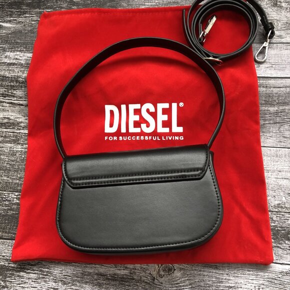 Diesel Black Logo Plaque Shoulder Bag - Picture 2 of 9